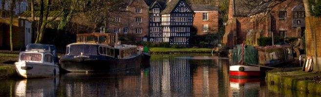 Worsley village Bridgewater Canal